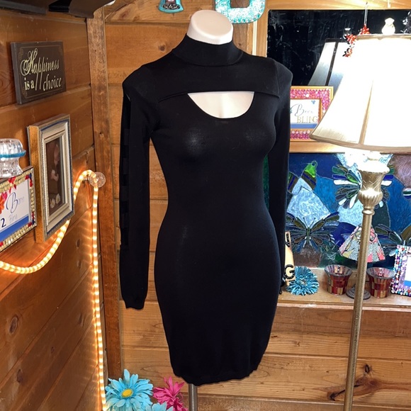 🆕Derek Heart SEXY black dress cold shoulder/arms - Picture 2 of 15